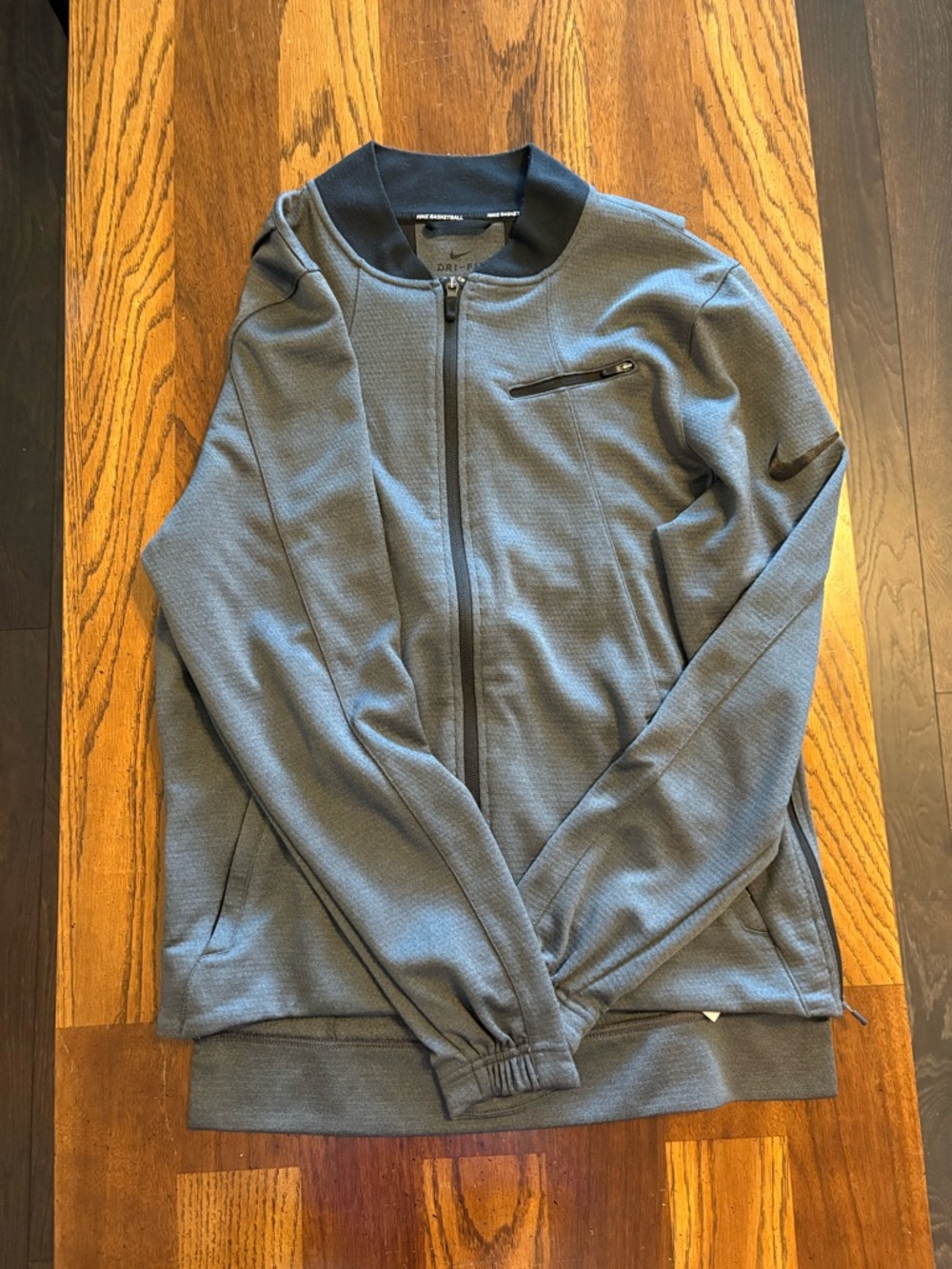Nike Men's Gray Zip-Up Dri-FIT Sweater with Chest Pocket - Picture 3 of 3